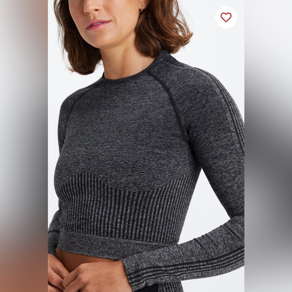 fabletics top - Picture 1 of 1